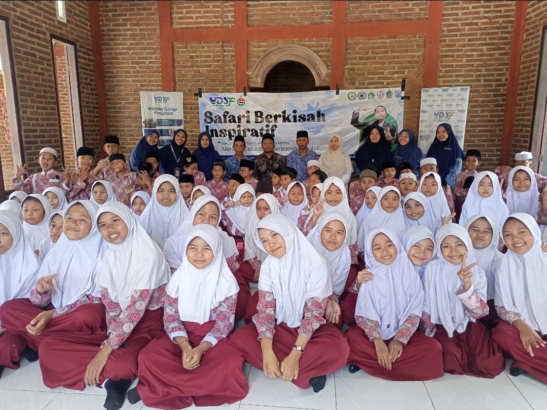 Tukang Dongeng Nasional Megiyet ring Banyuwangi
